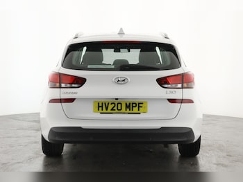 Used Hyundai i30 2020 for sale - 76183941: Photo 2