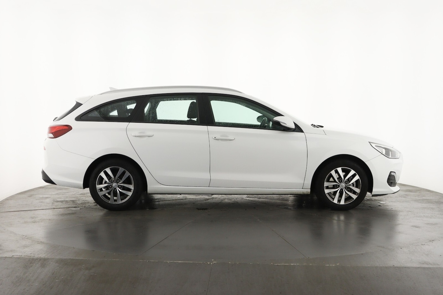 Used Hyundai i30 2020 for sale - 76183941: Photo 4