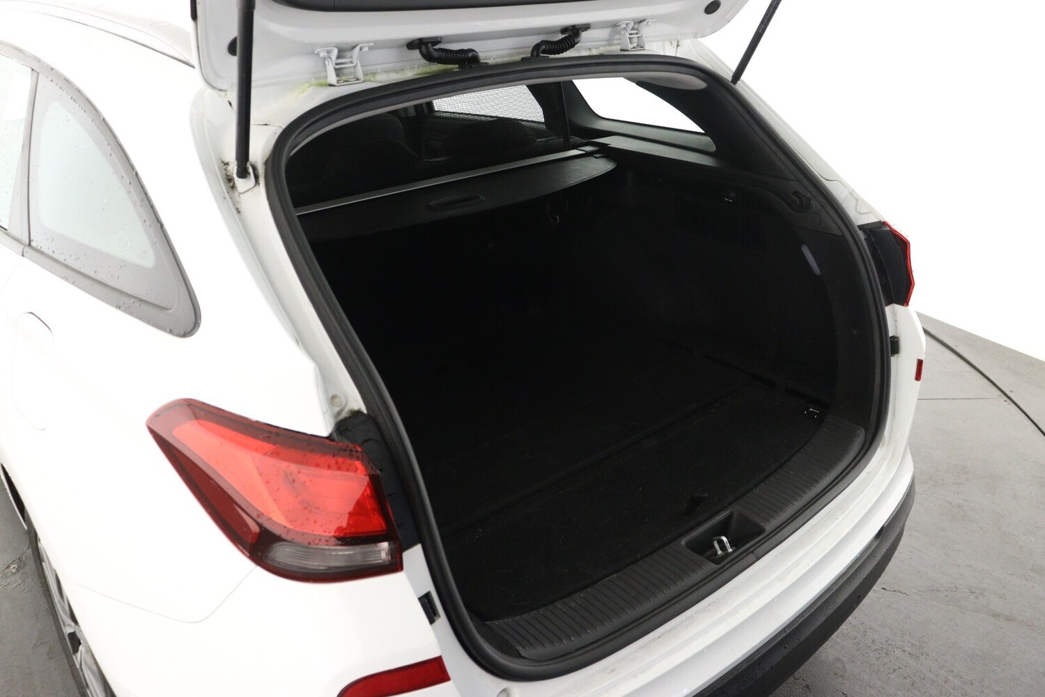 Used Hyundai i30 2020 for sale - 76183941: Photo 9
