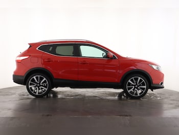 Used Nissan Qashqai 2016 for sale - 77133897: Photo