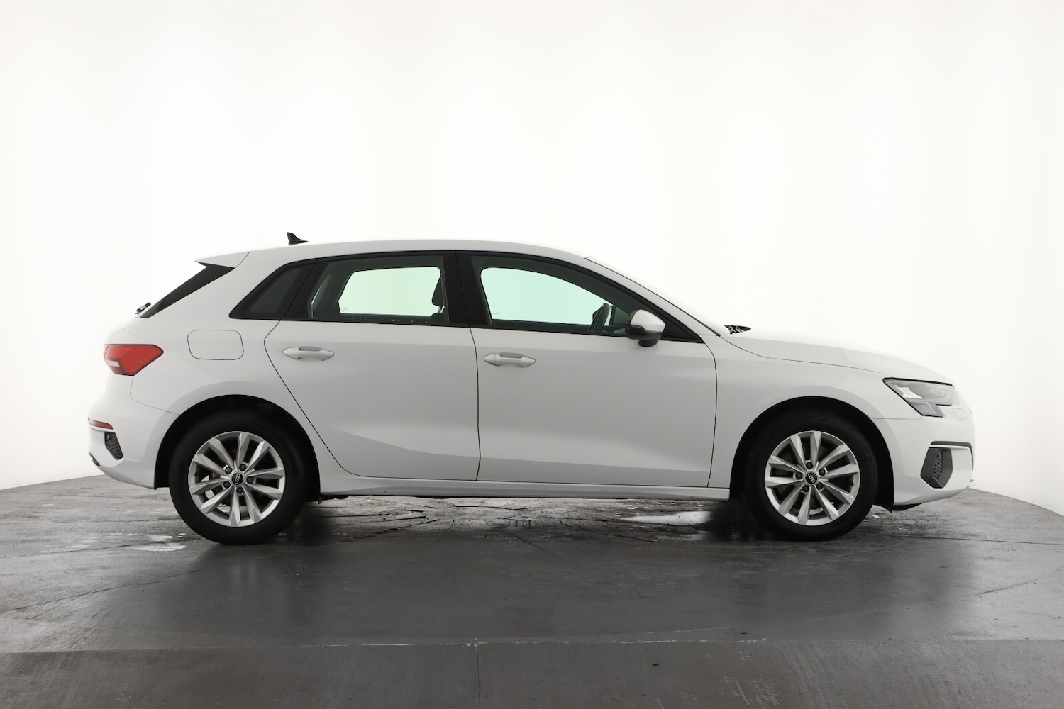 Used Audi A3 2020 for sale - 77690780: Photo 4