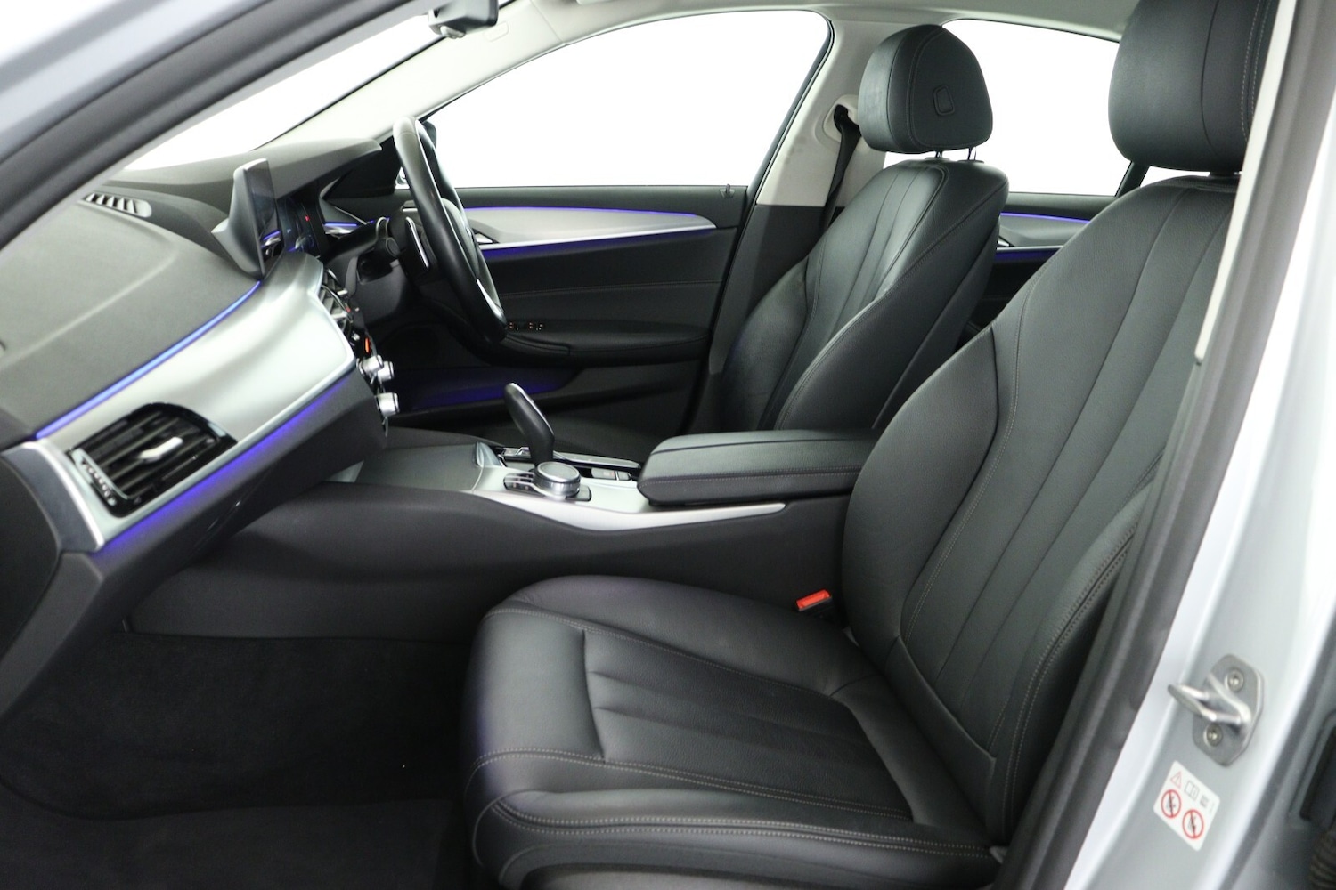 Used BMW 5 Series 2018 for sale - 77653091: Photo 10