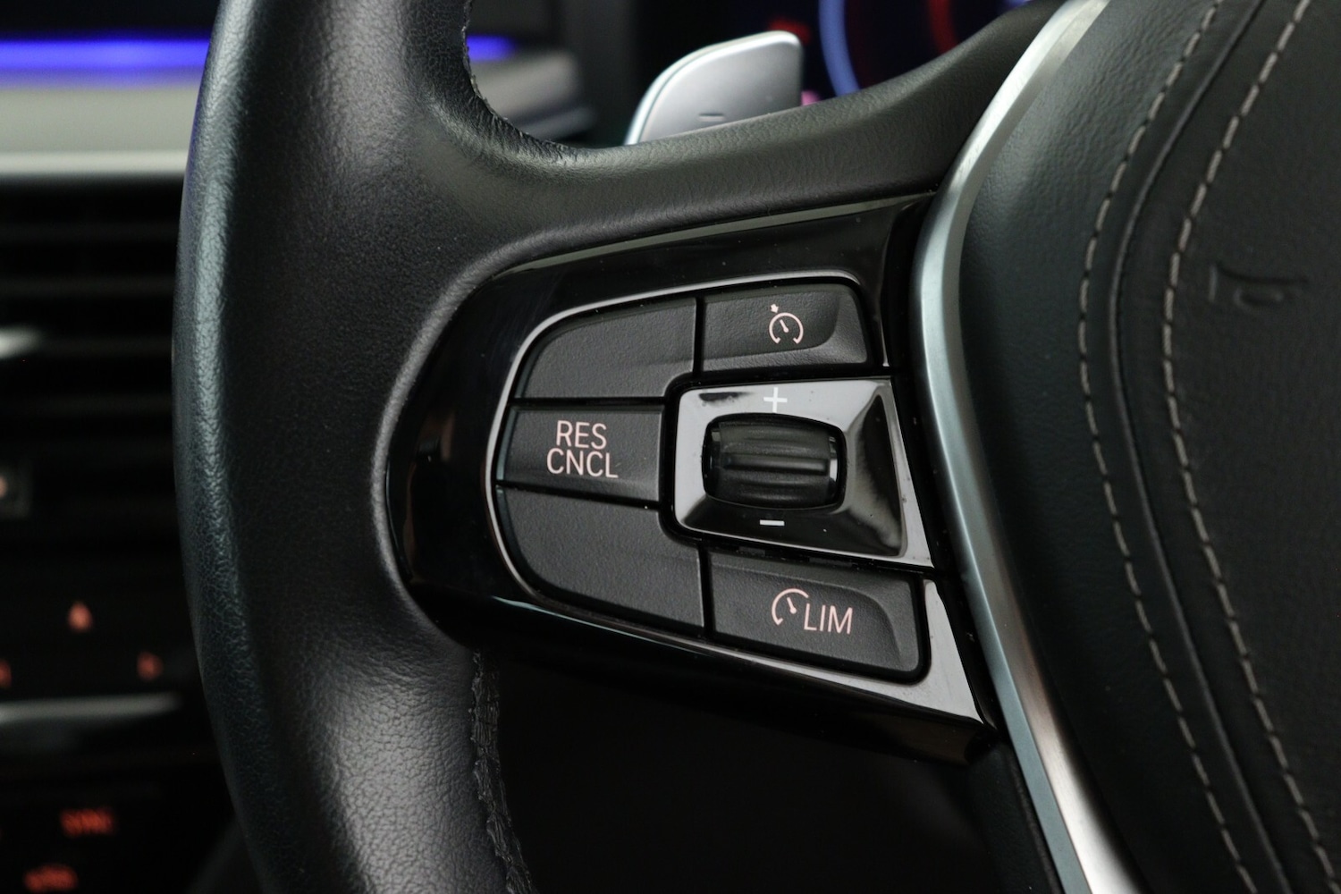 Used BMW 5 Series 2018 for sale - 77653091: Photo 27