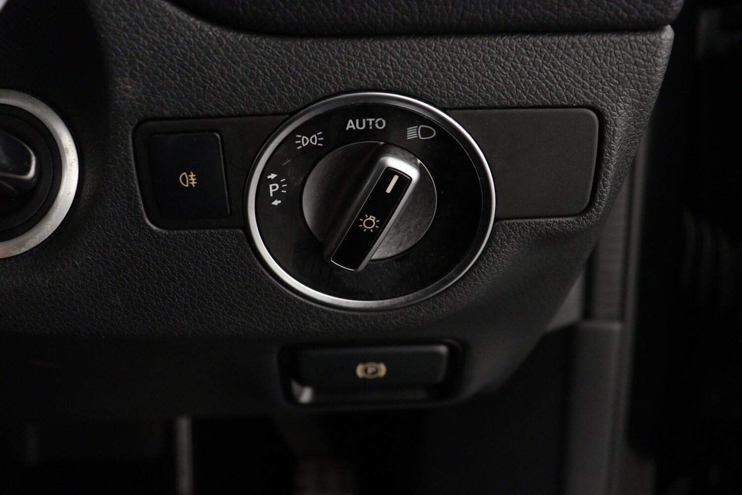 Used Mercedes-Benz GLA 2018 for sale - 77532008: Photo 25