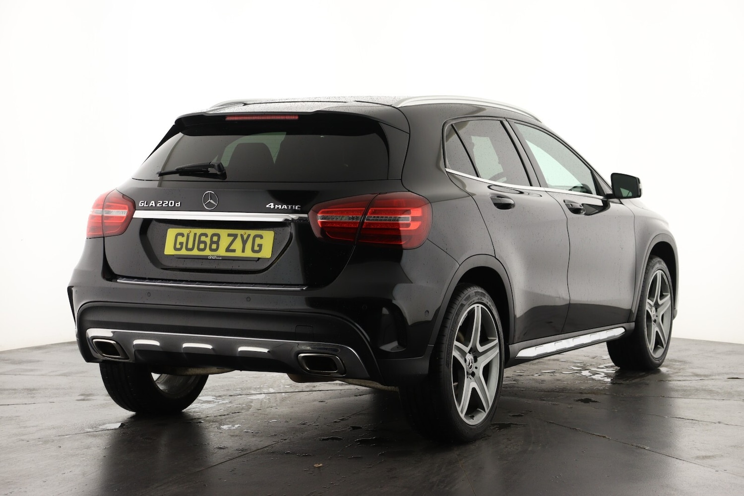 Used Mercedes-Benz GLA 2018 for sale - 77532008: Photo 3