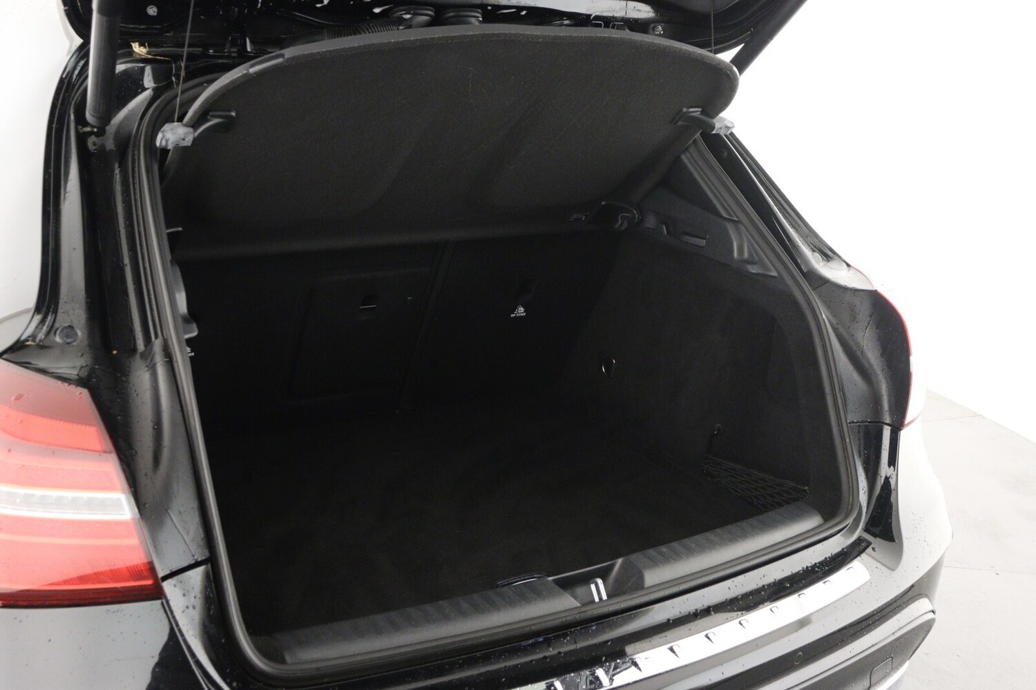 Used Mercedes-Benz GLA 2018 for sale - 77532008: Photo 9