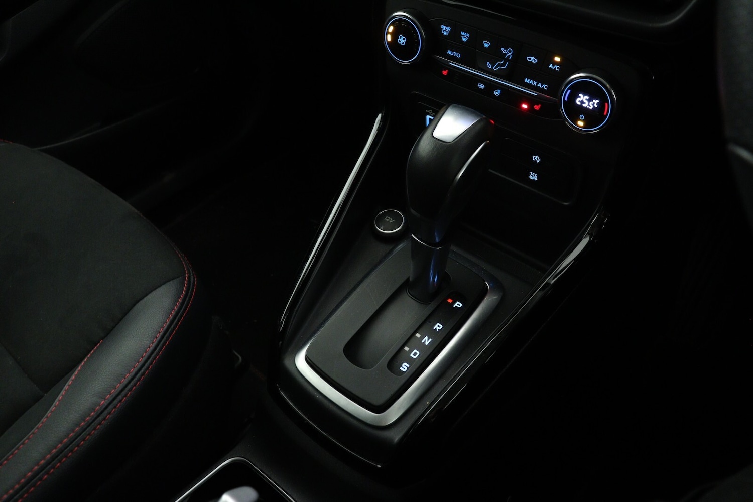 Used Ford Ecosport 2018 for sale - 76874275: Photo 19