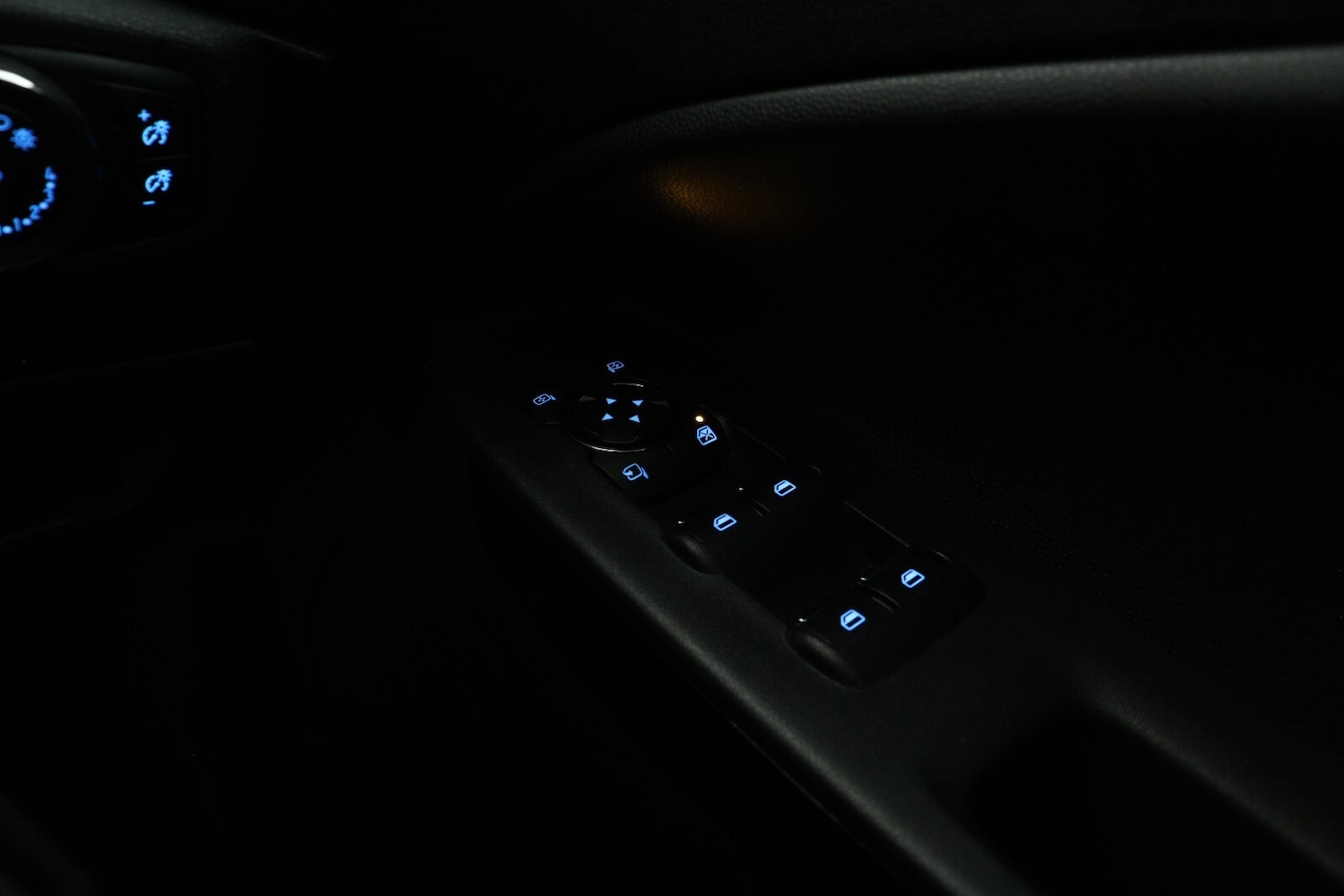 Used Ford Ecosport 2018 for sale - 76874275: Photo 24