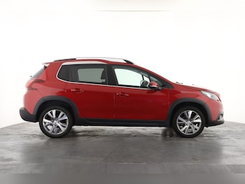 Used Peugeot 2008 2018 for sale - 77877525: Photo