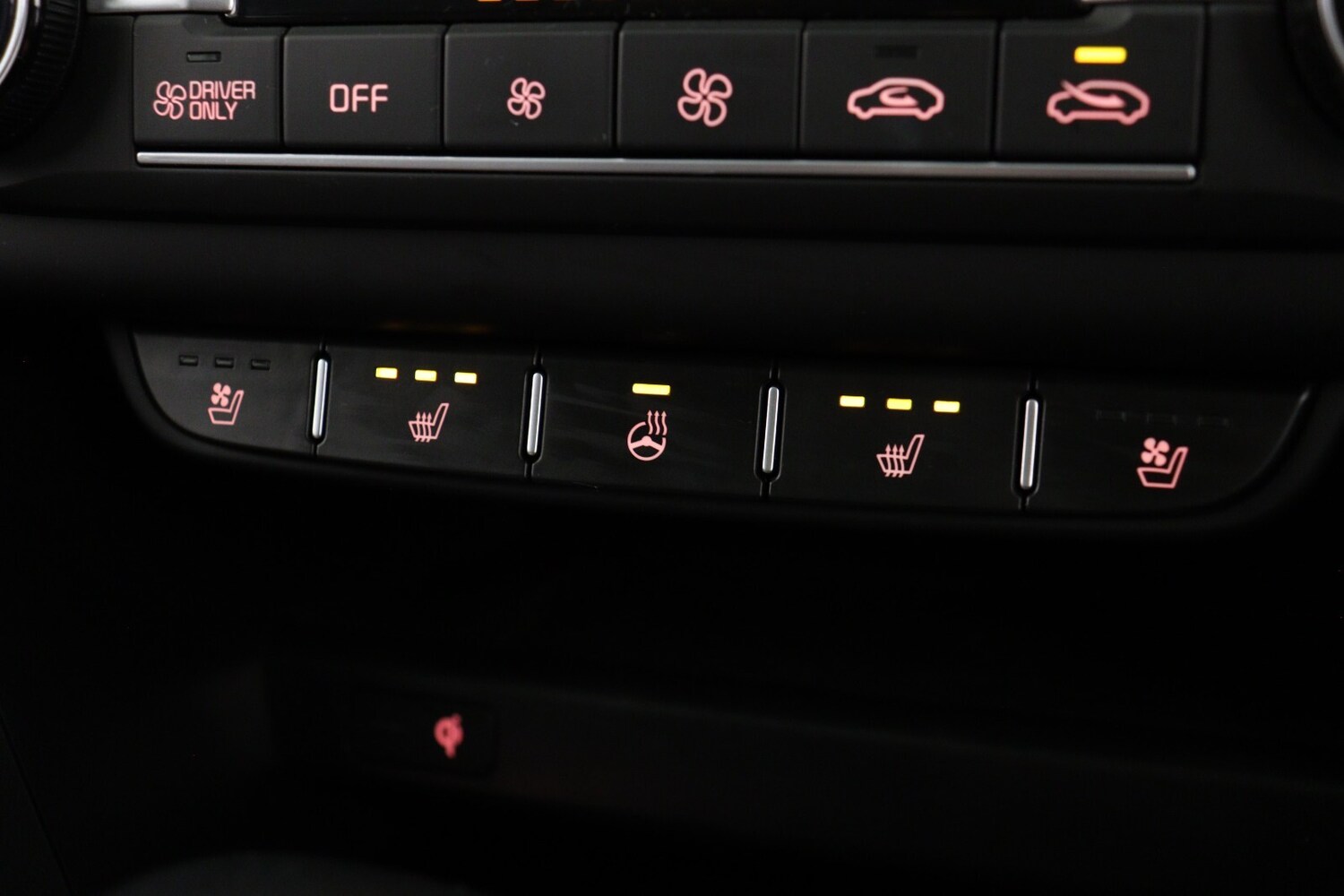 Used Kia XCeed 2022 for sale - 77070993: Photo 25