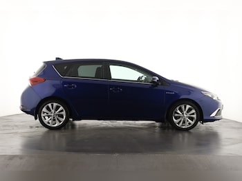 Used Toyota Auris 2016 for sale - 76501469: Photo