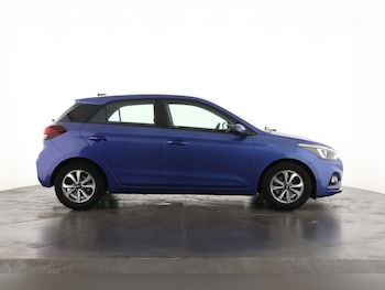 Used Hyundai i20 2019 for sale - 76428164: Photo