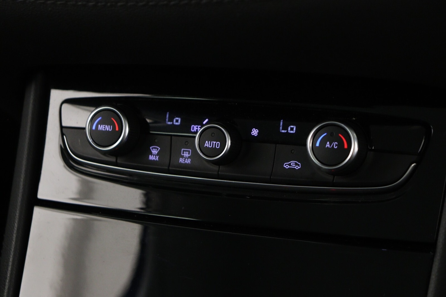 Used Vauxhall Grandland X 2019 for sale - 76452191: Photo 20