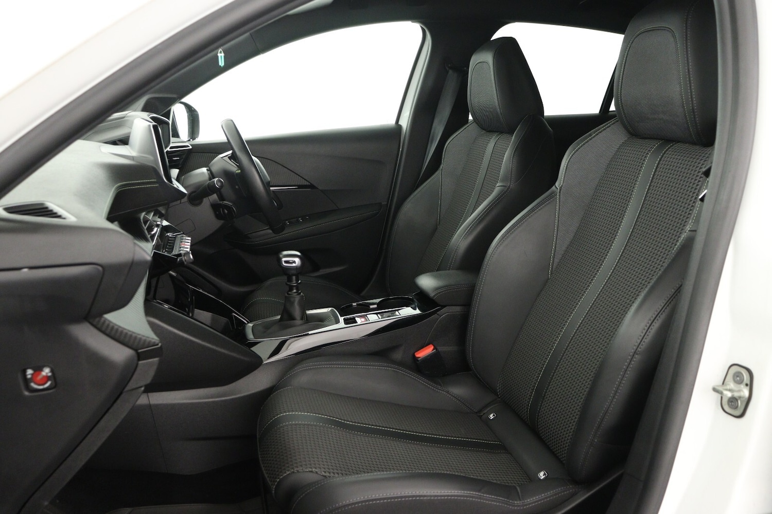 Used Peugeot 208 2020 for sale - 77122624: Photo 11