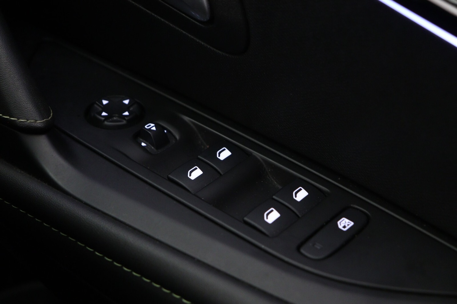 Used Peugeot 208 2020 for sale - 77122624: Photo 25