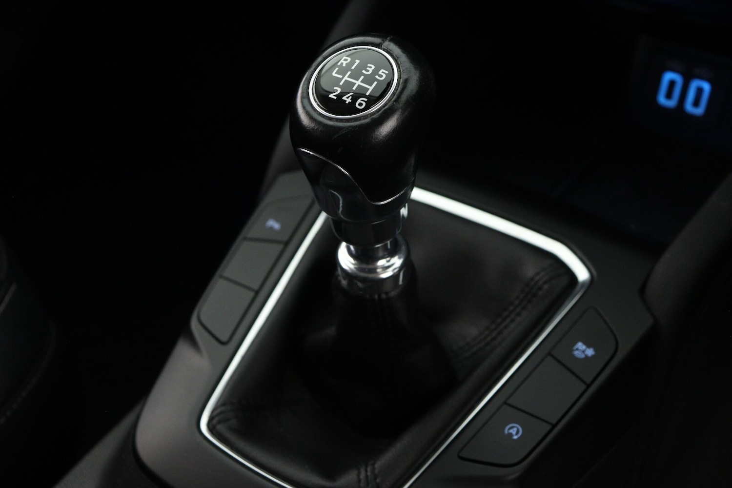 Used Ford Kuga 2022 for sale - 76842096: Photo 24