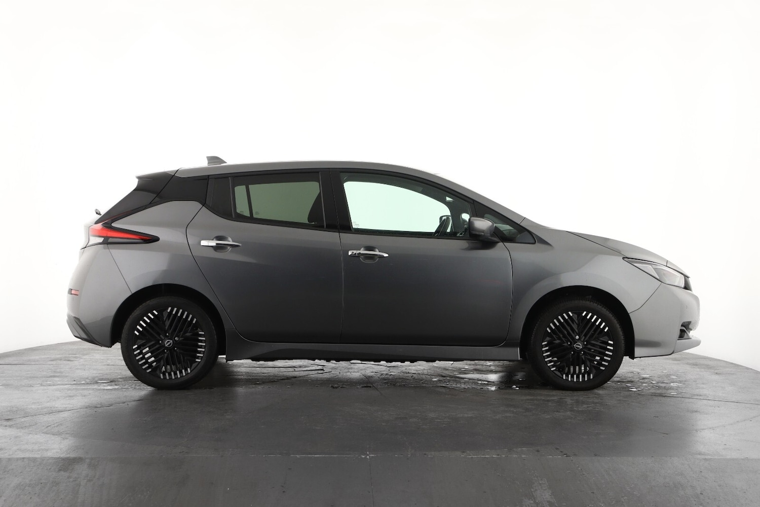 Used Nissan Leaf 2022 for sale - 77307562: Photo 4