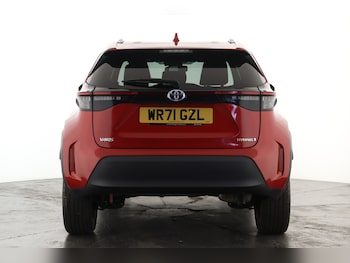 Used Toyota Yaris Cross 2022 for sale - 75501973: Photo