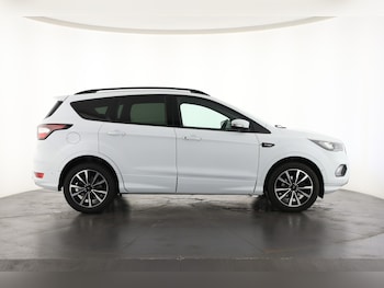 Used Ford Kuga 2018 for sale - 76870683: Photo