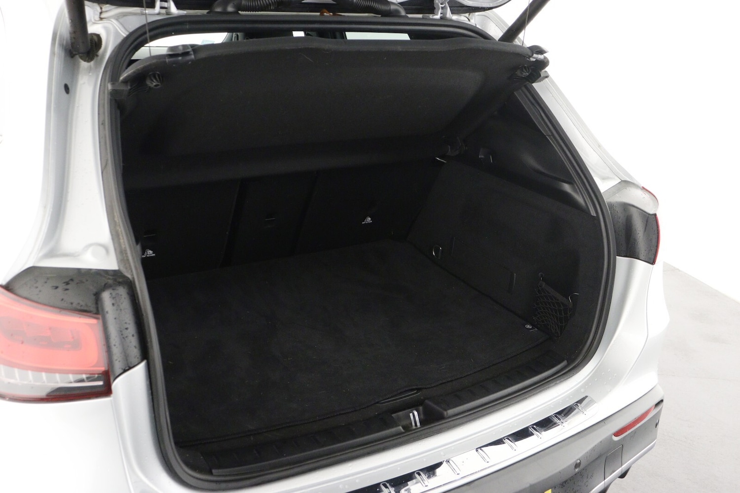 Used Mercedes-Benz EQA 2021 for sale - 76870389: Photo 9