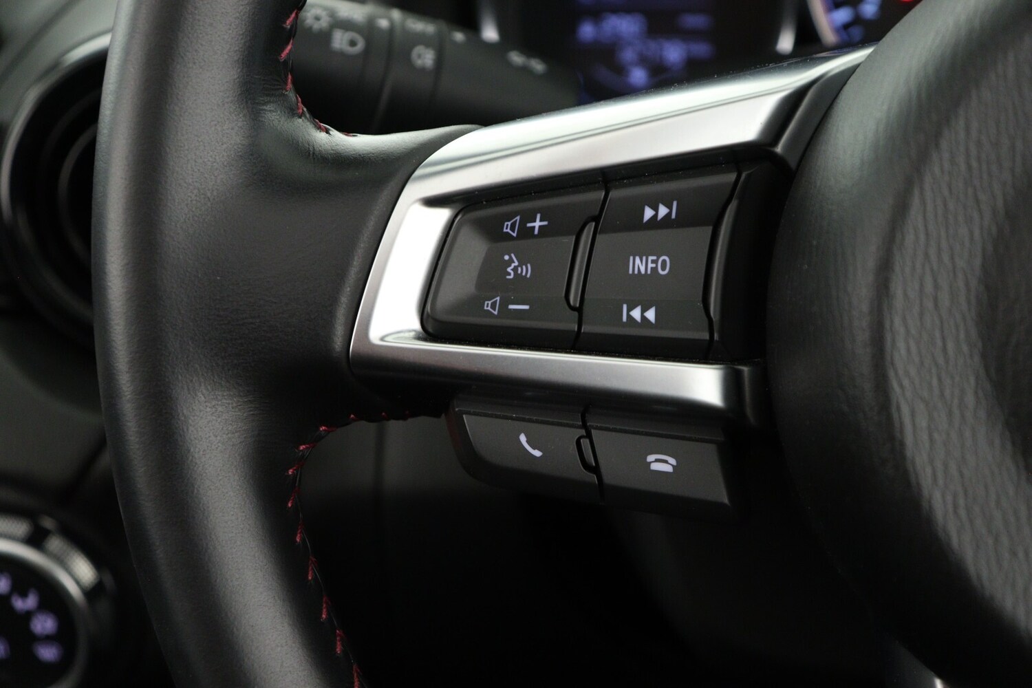 Used Mazda MX-5 2018 for sale - 76871903: Photo 23