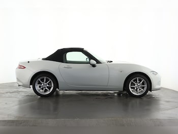 Used Mazda MX-5 2018 for sale - 76871903: Photo