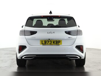 Used Kia Ceed 2023 for sale - 77346952: Photo