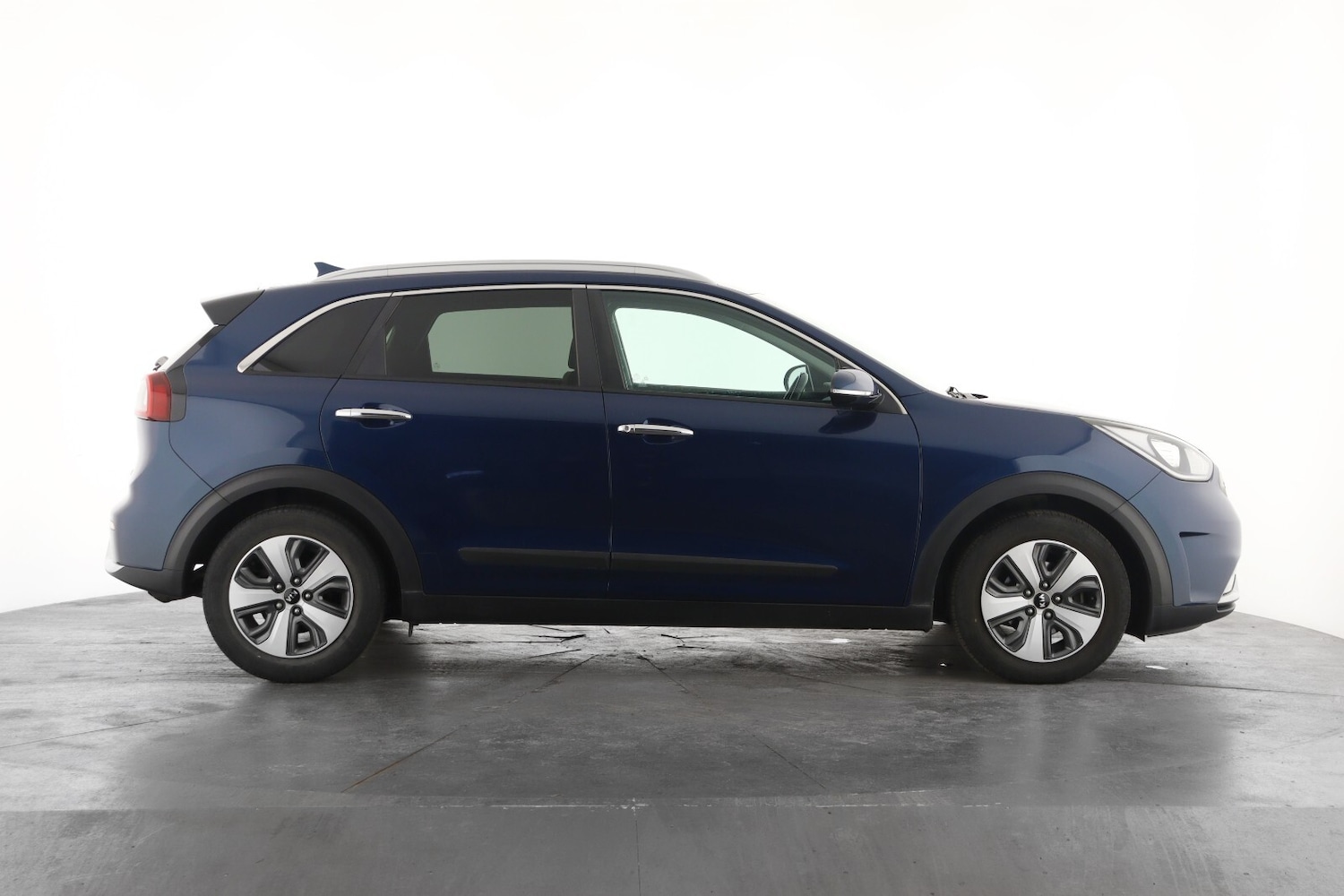 Used Kia Niro 2017 for sale - 77988338: Photo 4