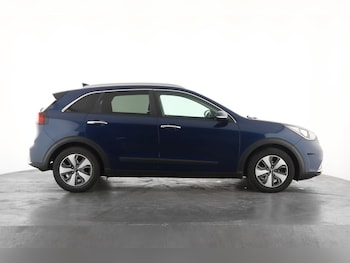 Used Kia Niro 2017 for sale - 77988338: Photo