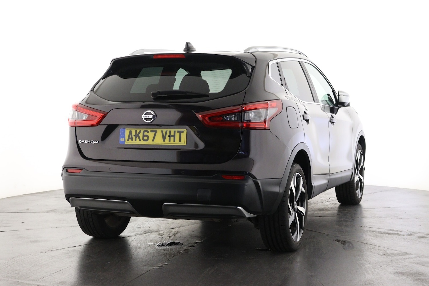 Used Nissan Qashqai 2017 for sale - 76062102: Photo 3