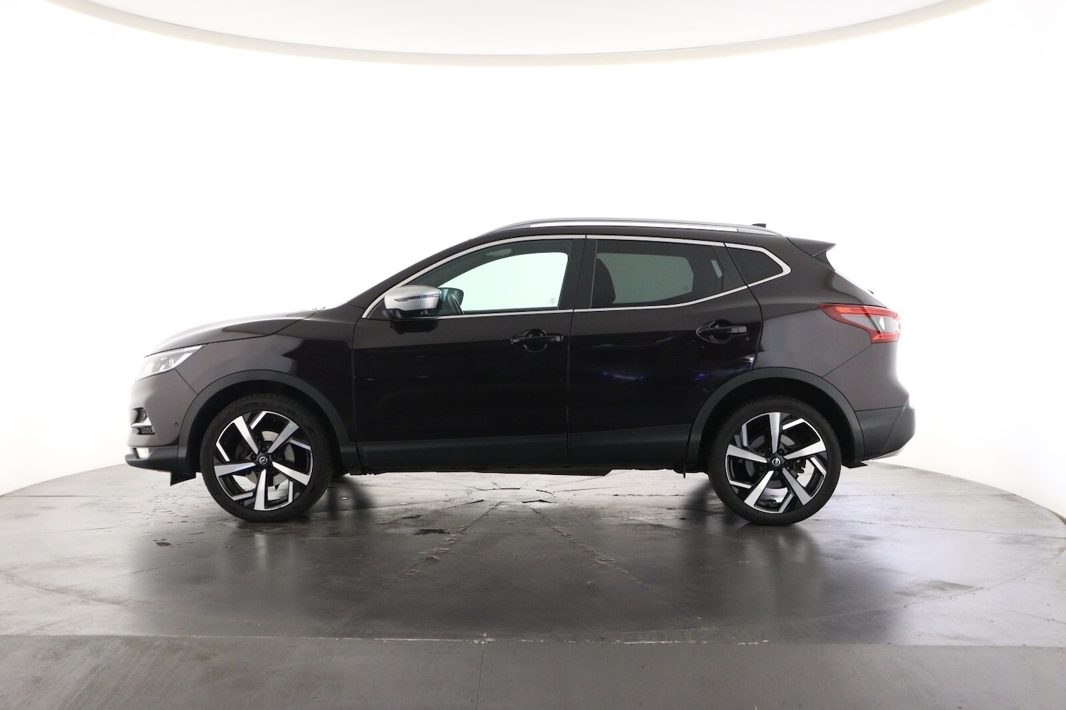 Used Nissan Qashqai 2017 for sale - 76062102: Photo 7