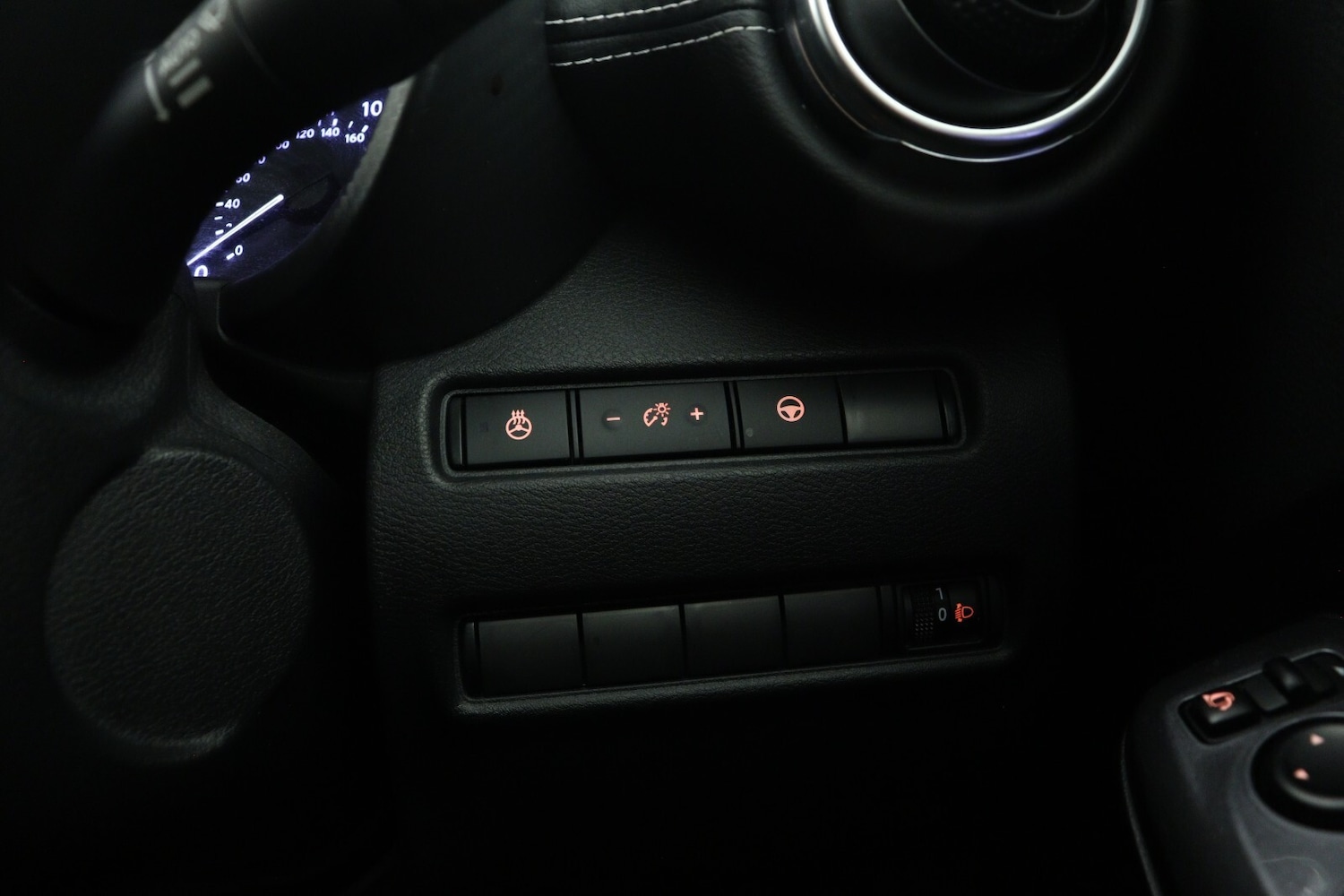 Used Nissan Juke 2023 for sale - 77193565: Photo 21