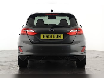 Used Ford Fiesta 2019 for sale - 76154974: Photo 2