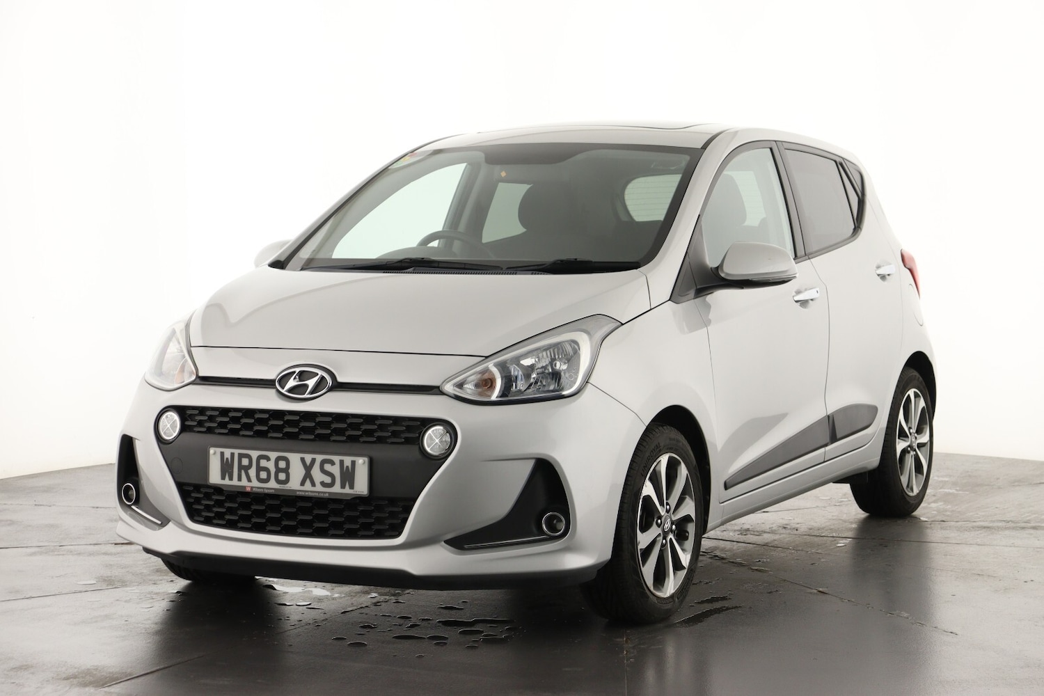 Used Hyundai i10 2018 for sale - 77261482: Photo 6