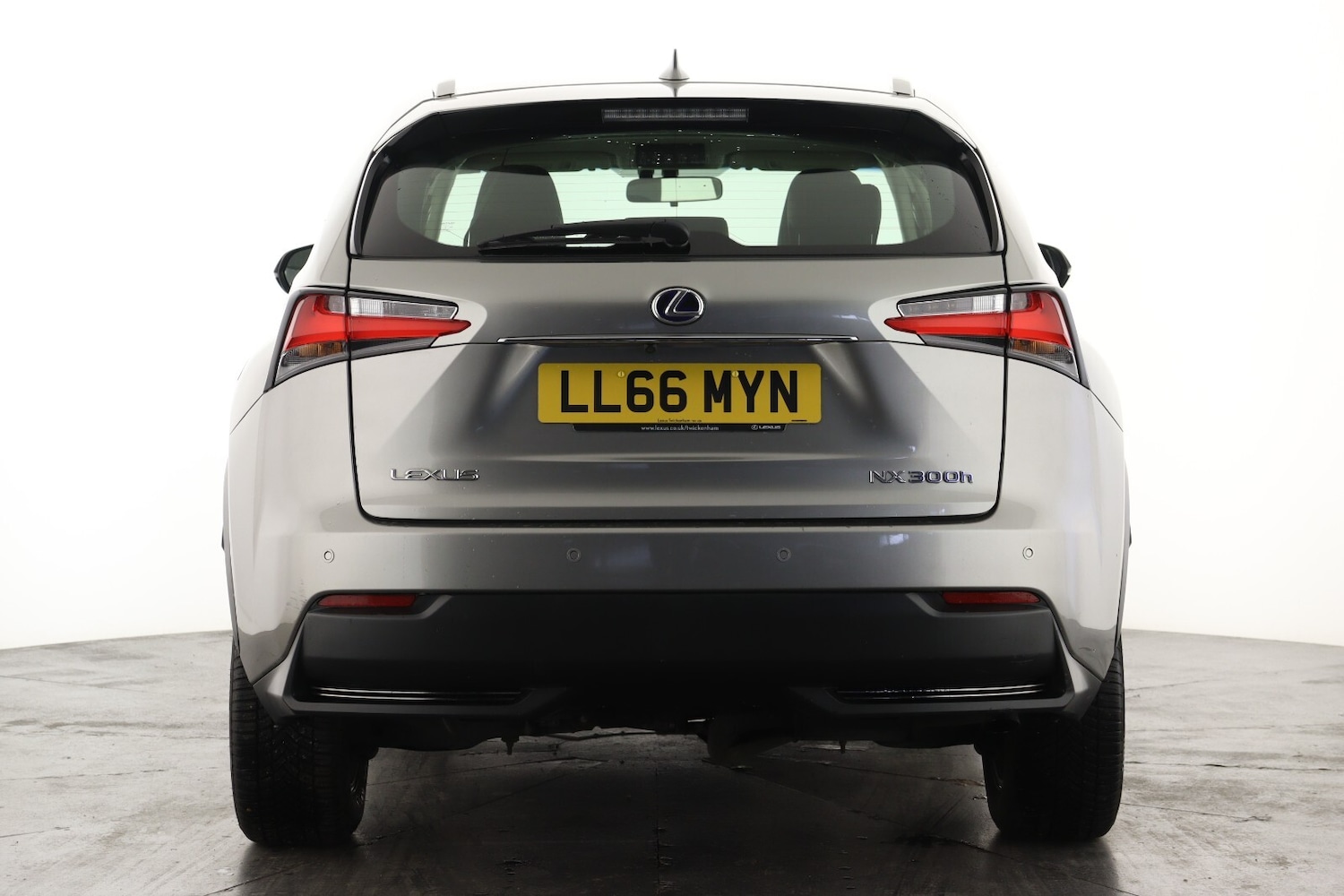 Used Lexus NX 2016 for sale - 76623580: Photo 2