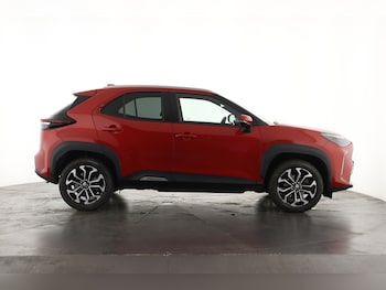 Used Toyota Yaris Cross 2022 for sale - 76871895: Photo