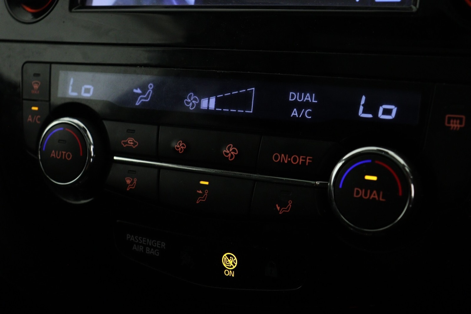 Used Nissan X-Trail 2019 for sale - 76602852: Photo 17