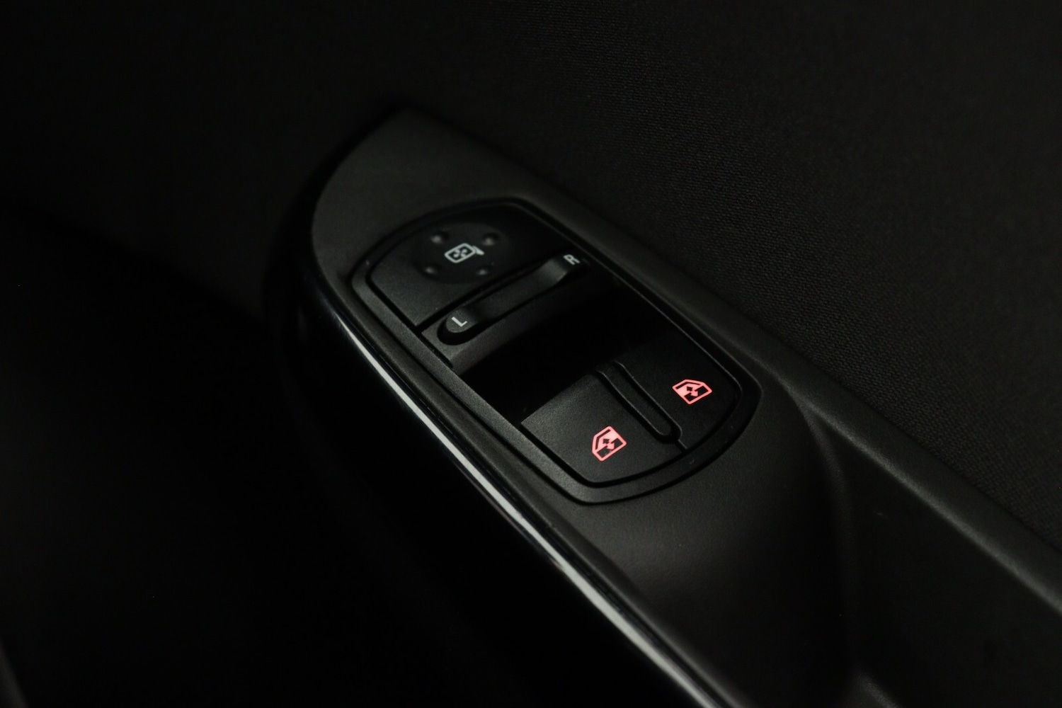 Used Vauxhall Corsa 2015 for sale - 77319095: Photo 21