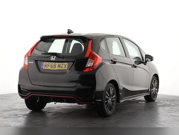 Used Honda Jazz 2018 for sale - 77389044: Photo