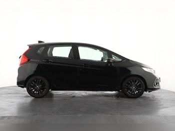 Used Honda Jazz 2018 for sale - 77389044: Photo