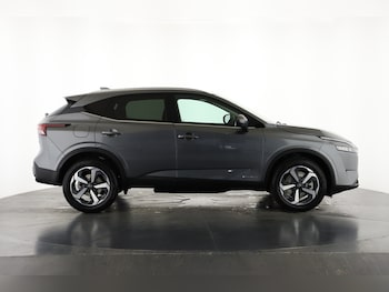 Used Nissan Qashqai 2024 for sale - 76872917: Photo