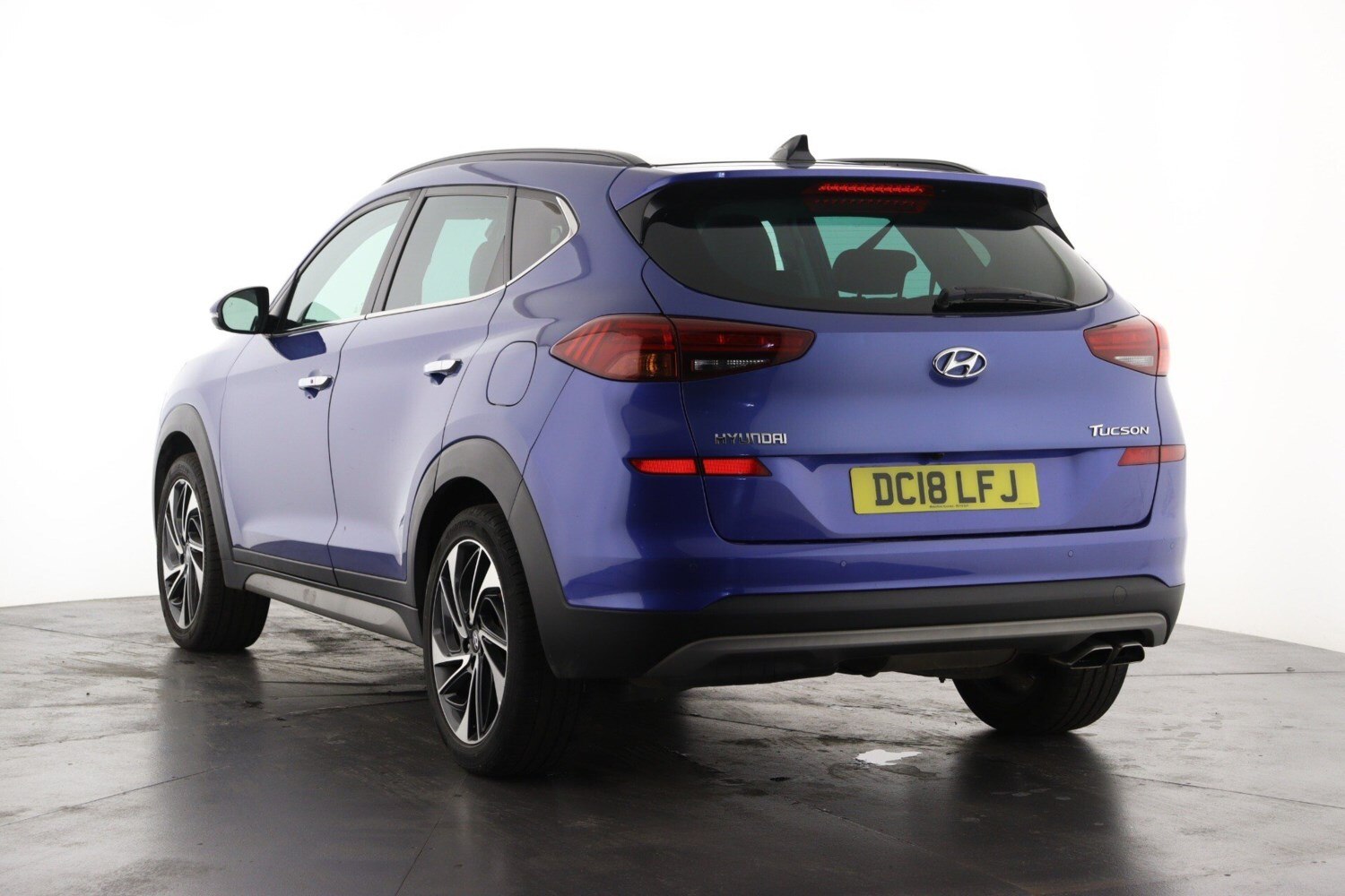 2018 Hyundai TUCSON HYUNDAI TUCSON 1.6 CRDi Premium SE SUV 5dr Diesel DCT Euro 6 - Picture 9 of 24