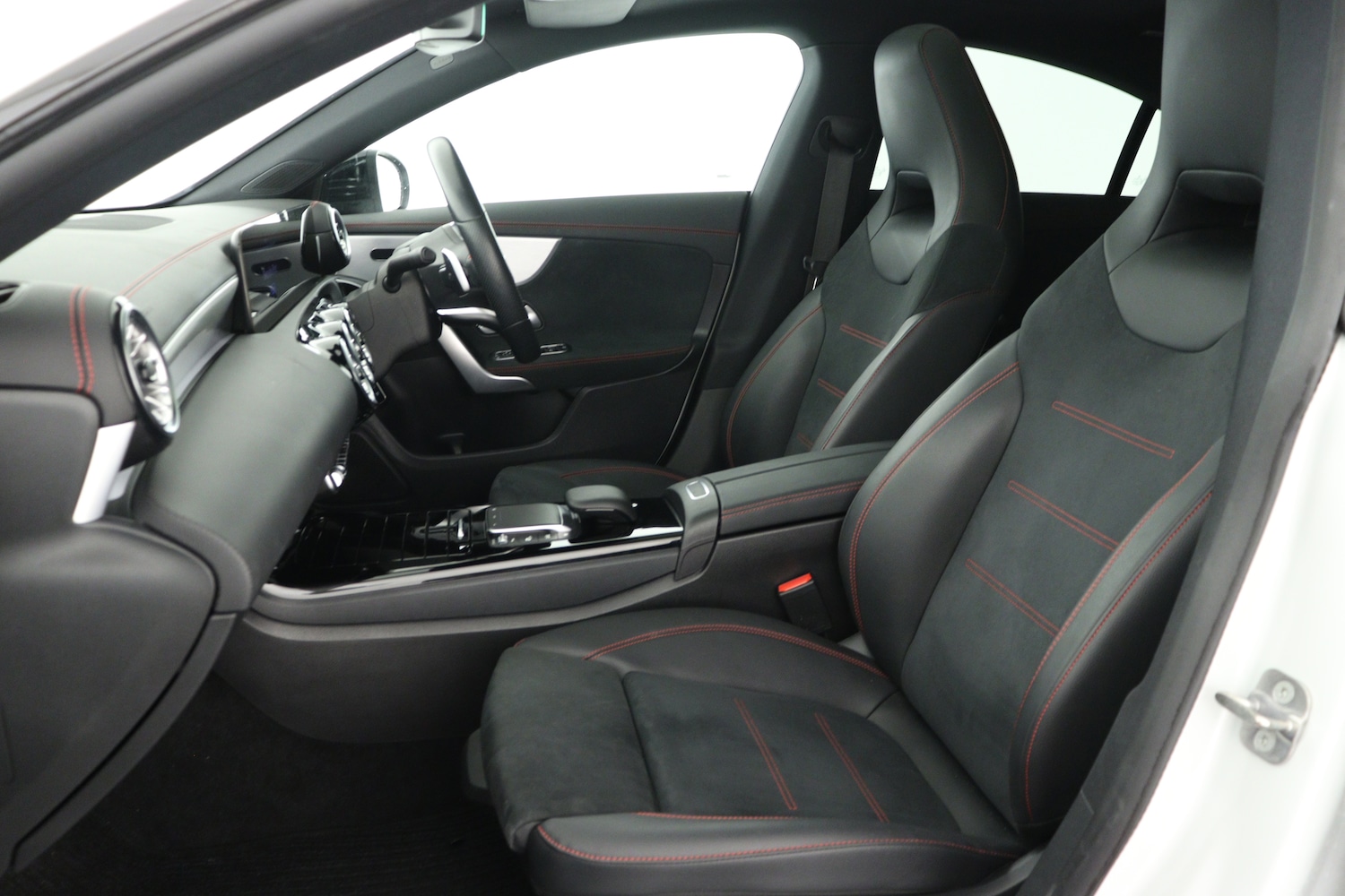 Used Mercedes-Benz CLA 2023 for sale - 76871894: Photo 10