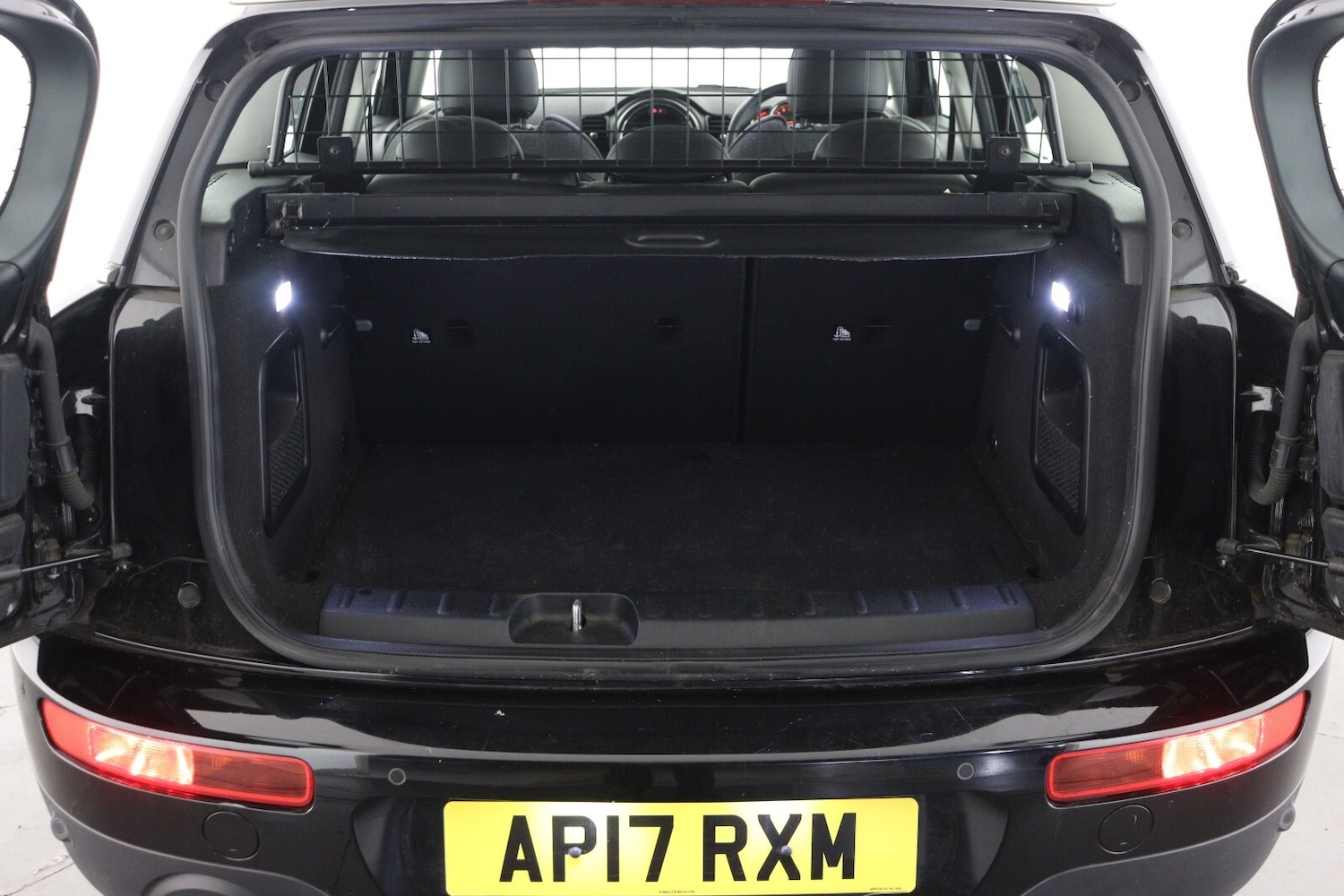 Used MINI Clubman 2017 for sale - 76872503: Photo 9