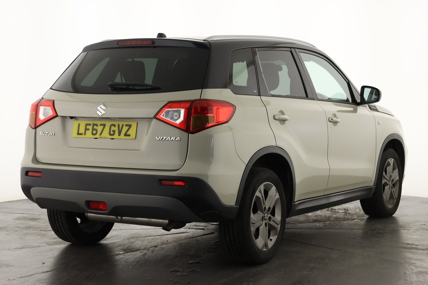 Used Suzuki Vitara 2017 for sale - 76390101: Photo 3