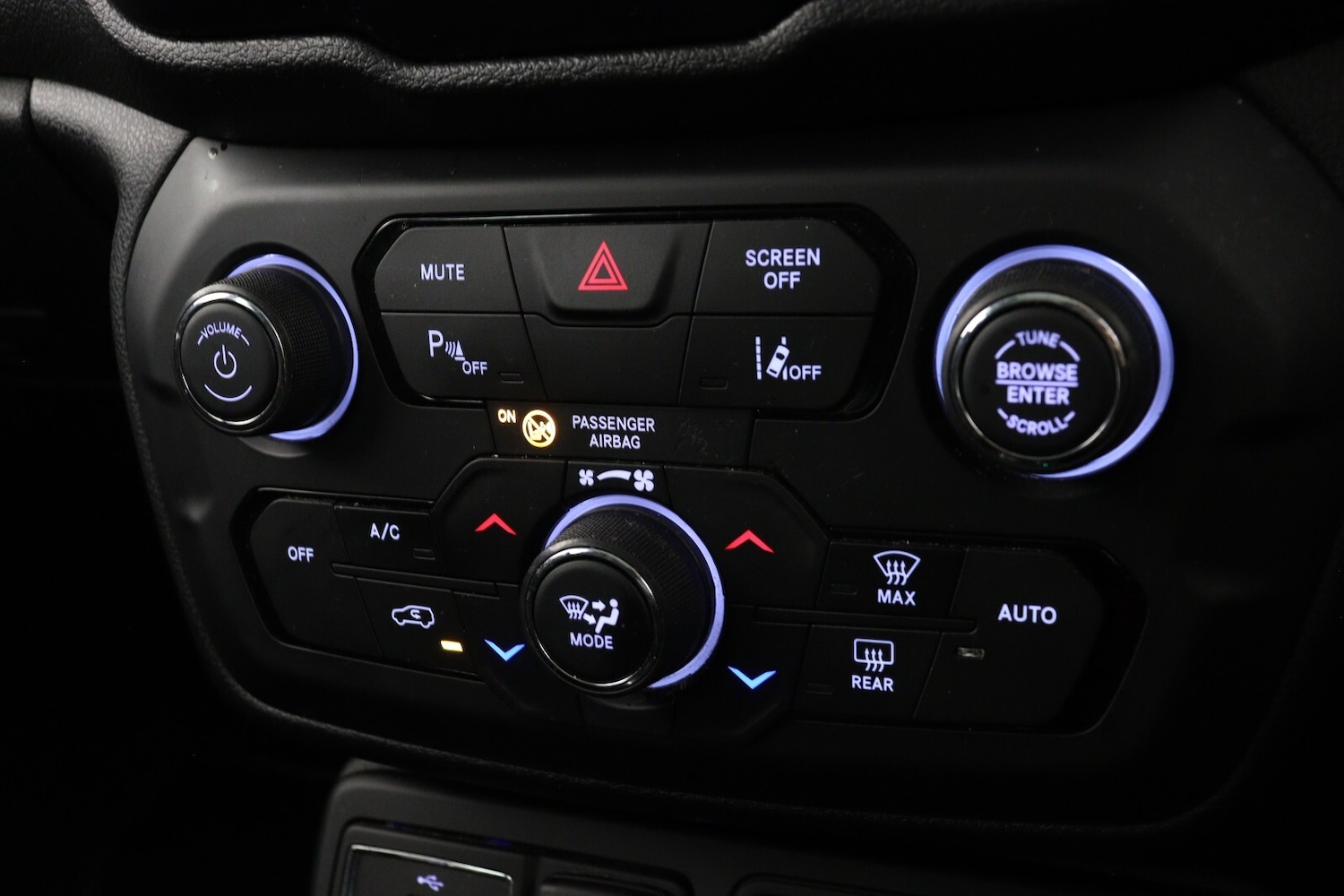 Used Jeep Renegade 2019 for sale - 76874625: Photo 18