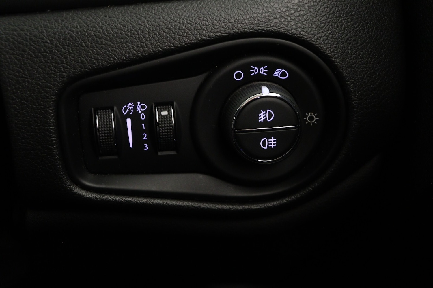 Used Jeep Renegade 2019 for sale - 76874625: Photo 23