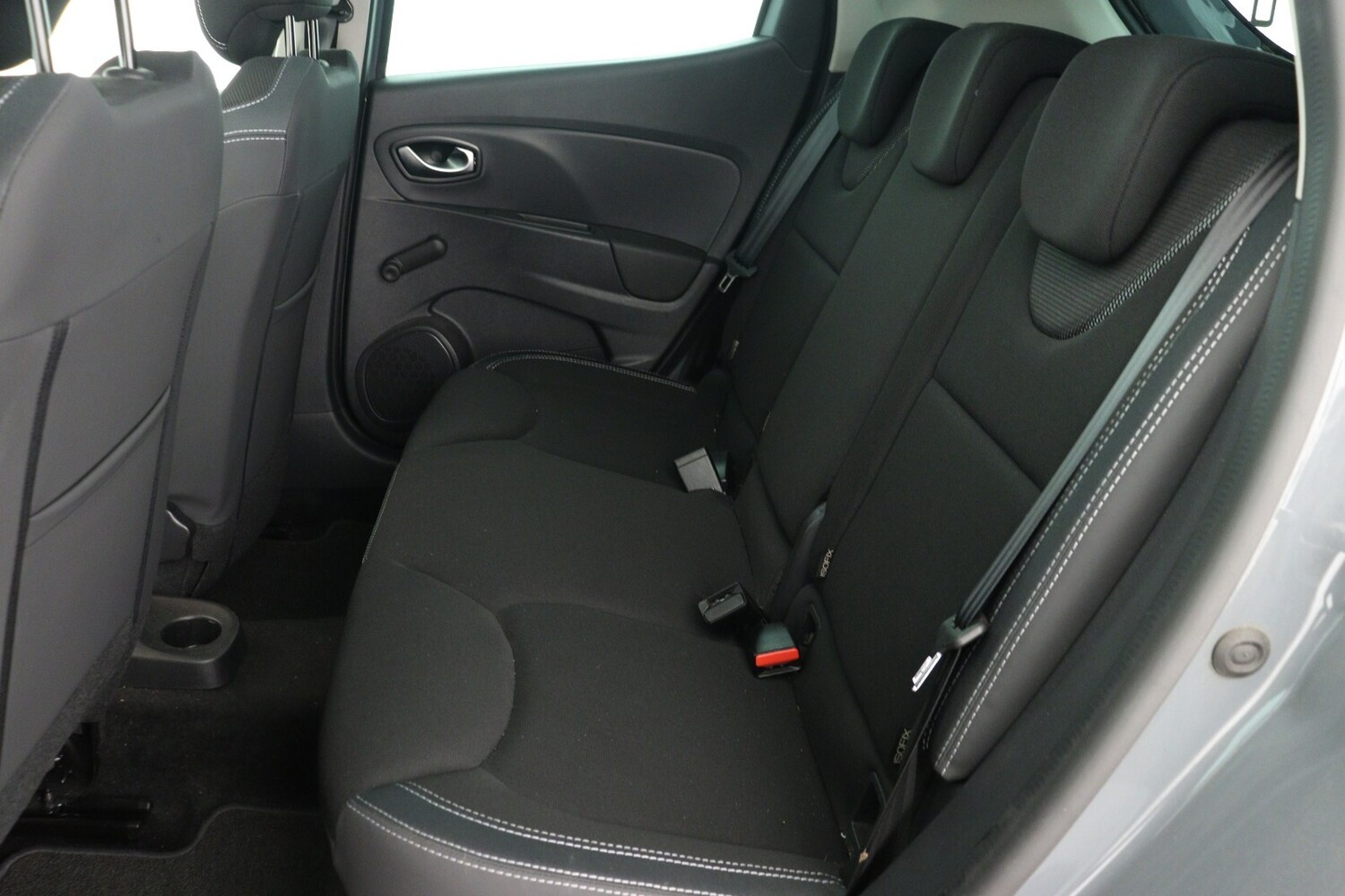 Used Renault Clio 2018 for sale - 78000123: Photo 12