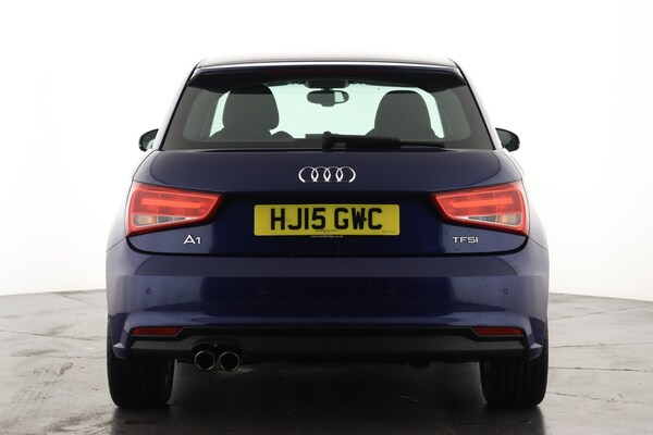 Used Audi A1 2015 for sale - 76332263: Photo 2