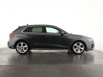 Used Audi A3 2022 for sale - 76871347: Photo